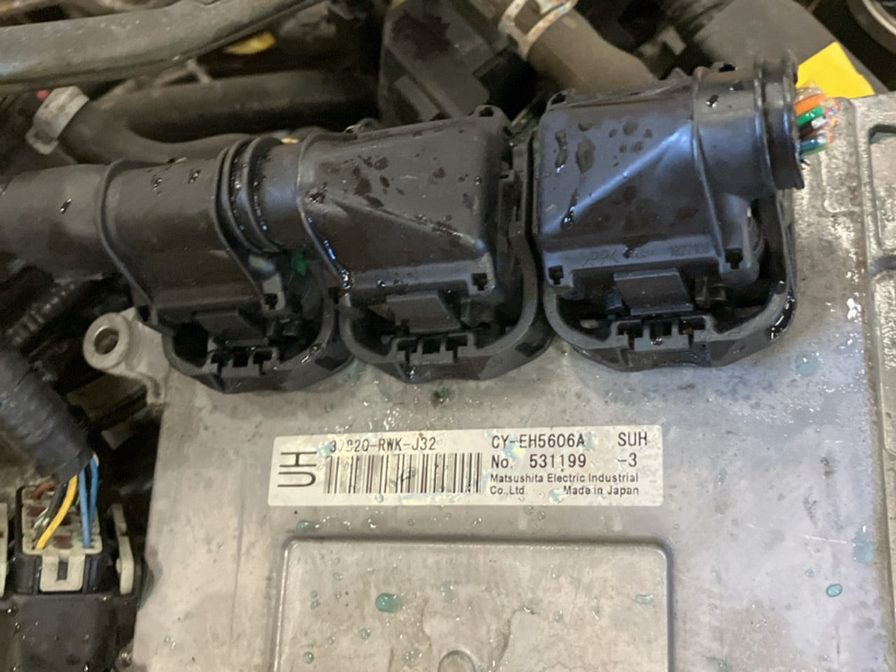 [USED ENGINE] HONDA STREAM RN7 2007 R18A FF AT 4WD #0003267115020