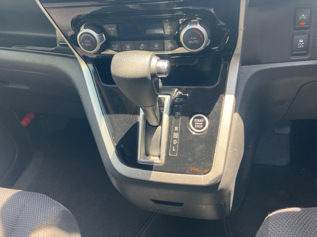 [CHOOSE PARTS] NISSAN SERENA GC27 2016 MR20DD FF AT 2WD #0001000013547