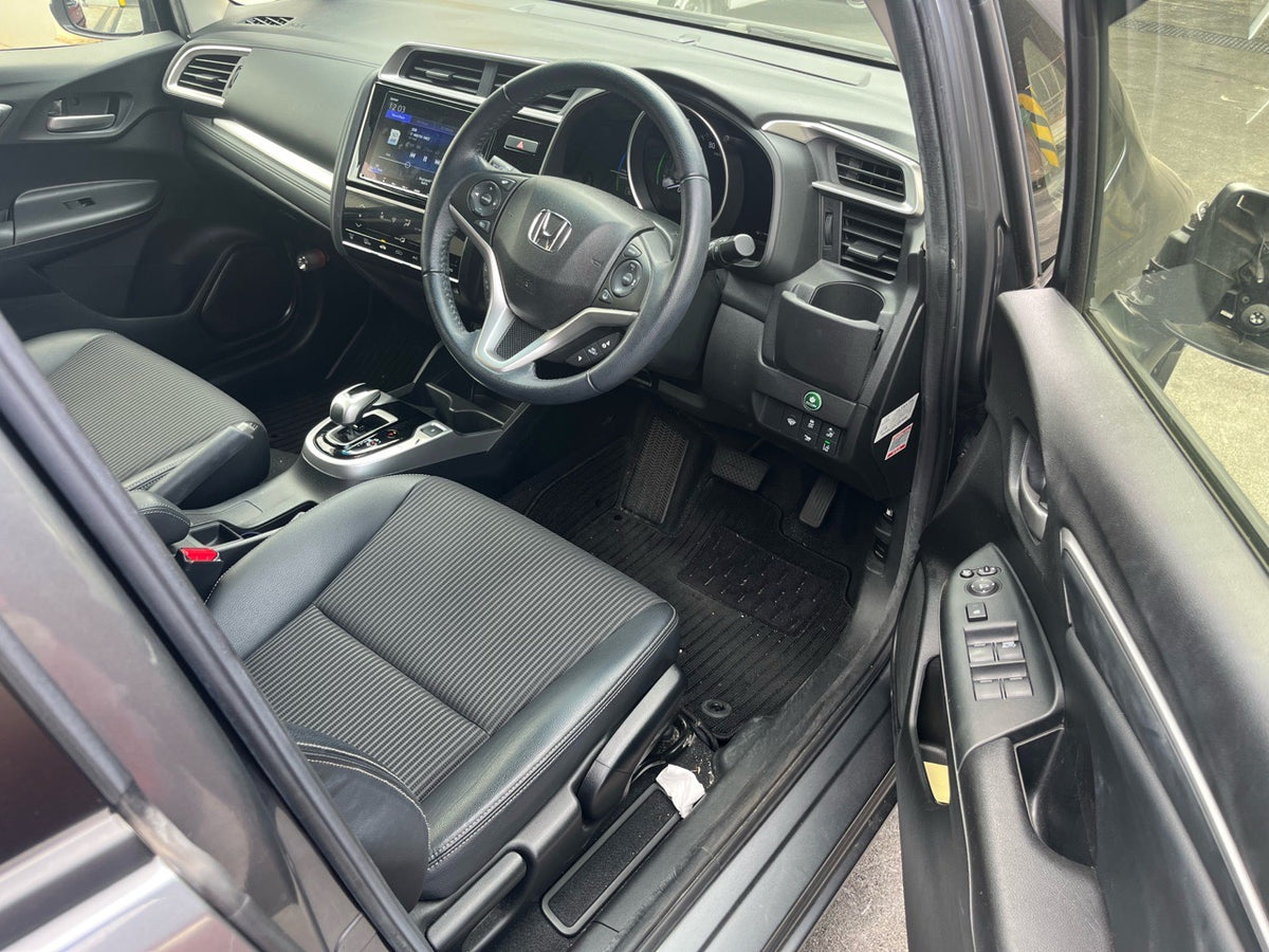 [CHOOSE PARTS] HONDA FIT HYBRID GP5 2019 LEB FF AT 2WD #0451000000538