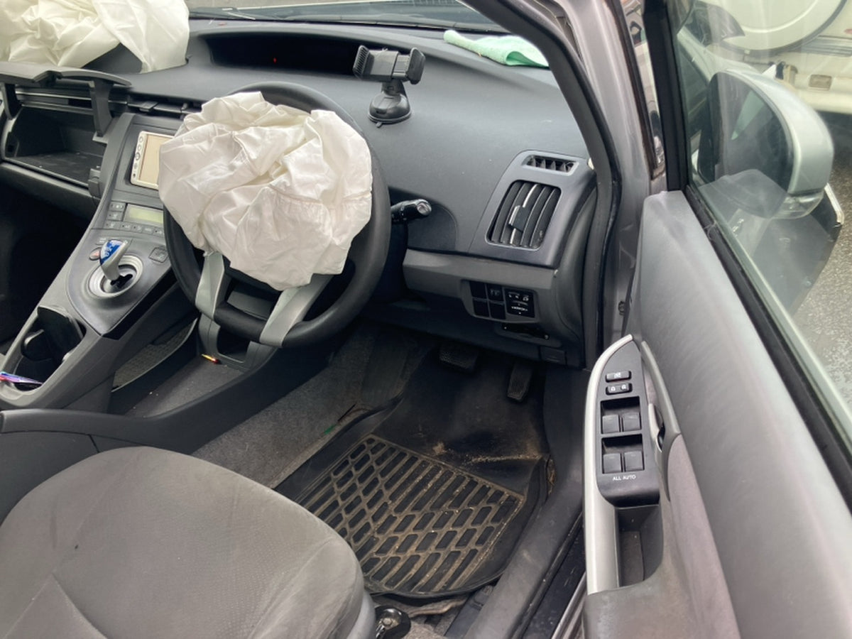 [CHOOSE PARTS] TOYOTA PRIUS ZVW30 2011 2ZR-FXE FF AT 2WD #0002002661797