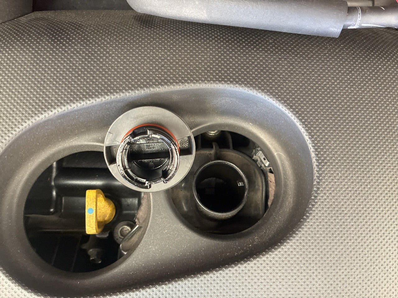 [CHOOSE PARTS] MAZDA PREMACY CWFFW 2013 PE-VPS FF AT 2WD #0001000015903