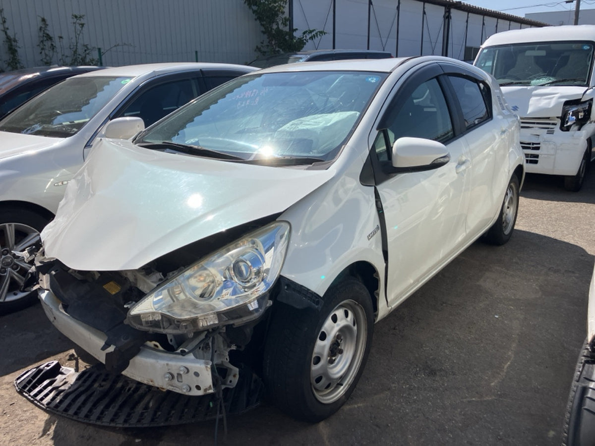 [CHOOSE PARTS] TOYOTA AQUA NHP10 2013 1NZ-FXE FF AT 2WD #0002002682435