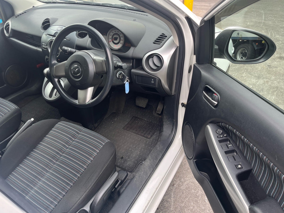 [CHOOSE PARTS] MAZDA DEMIO DE3FS 2009 ZJ-VE FF AT 2WD #0451000000539