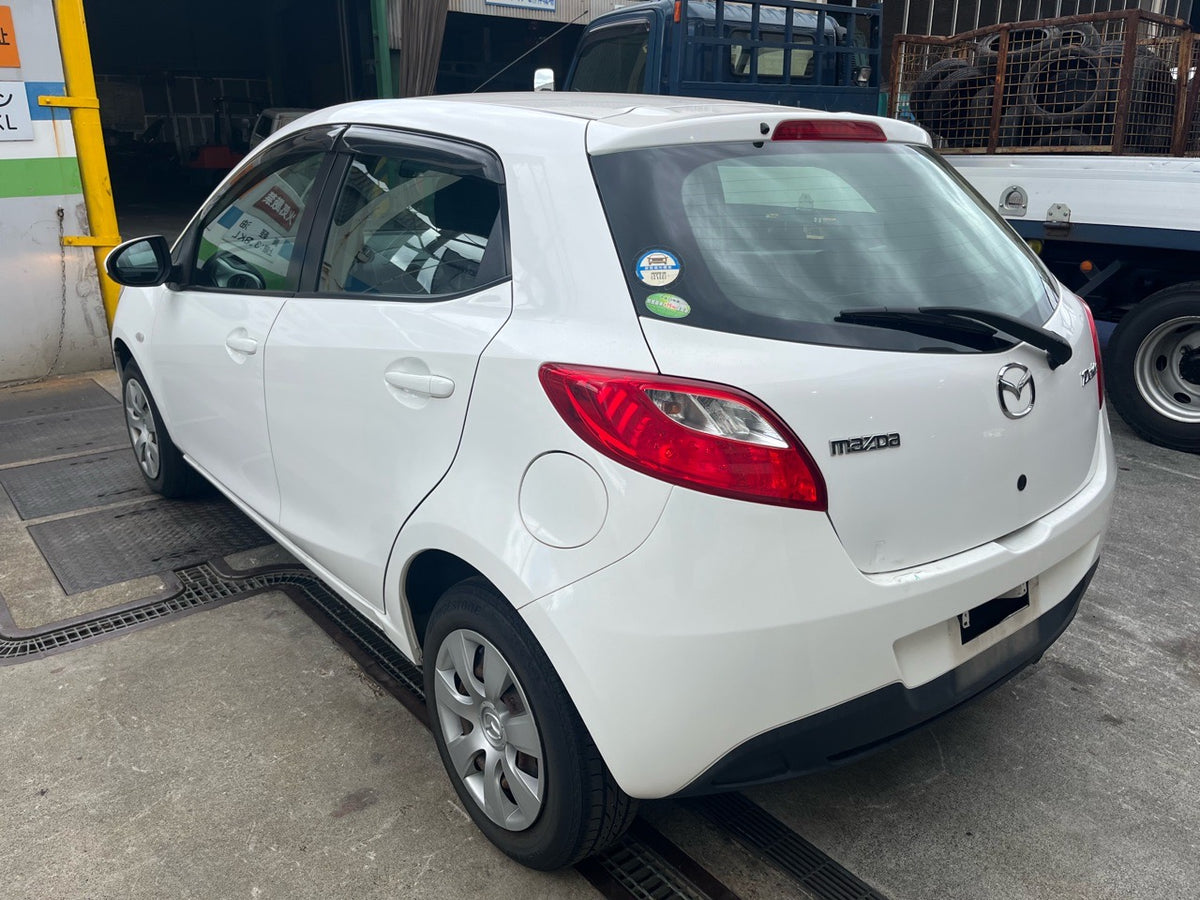 [CHOOSE PARTS] MAZDA DEMIO DE3FS 2009 ZJ-VE FF AT 2WD #0451000000539
