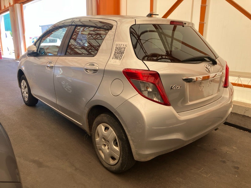[CHOOSE PARTS] TOYOTA VITZ NSP135 2013 1NR-FE FF AT 4WD #0002002693215