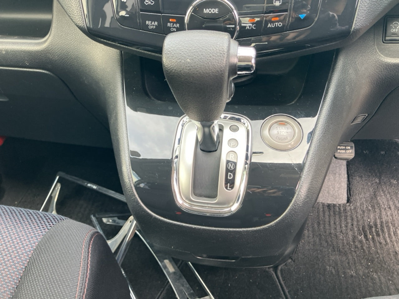 [CHOOSE PARTS] NISSAN SERENA HFC26 2013 MR20DD FF AT 2WD #0002002672273