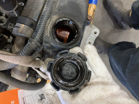 [USED ENGINE] TOYOTA VITZ KSP90 2007 1KR-FE FF AT 2WD #0003266112634