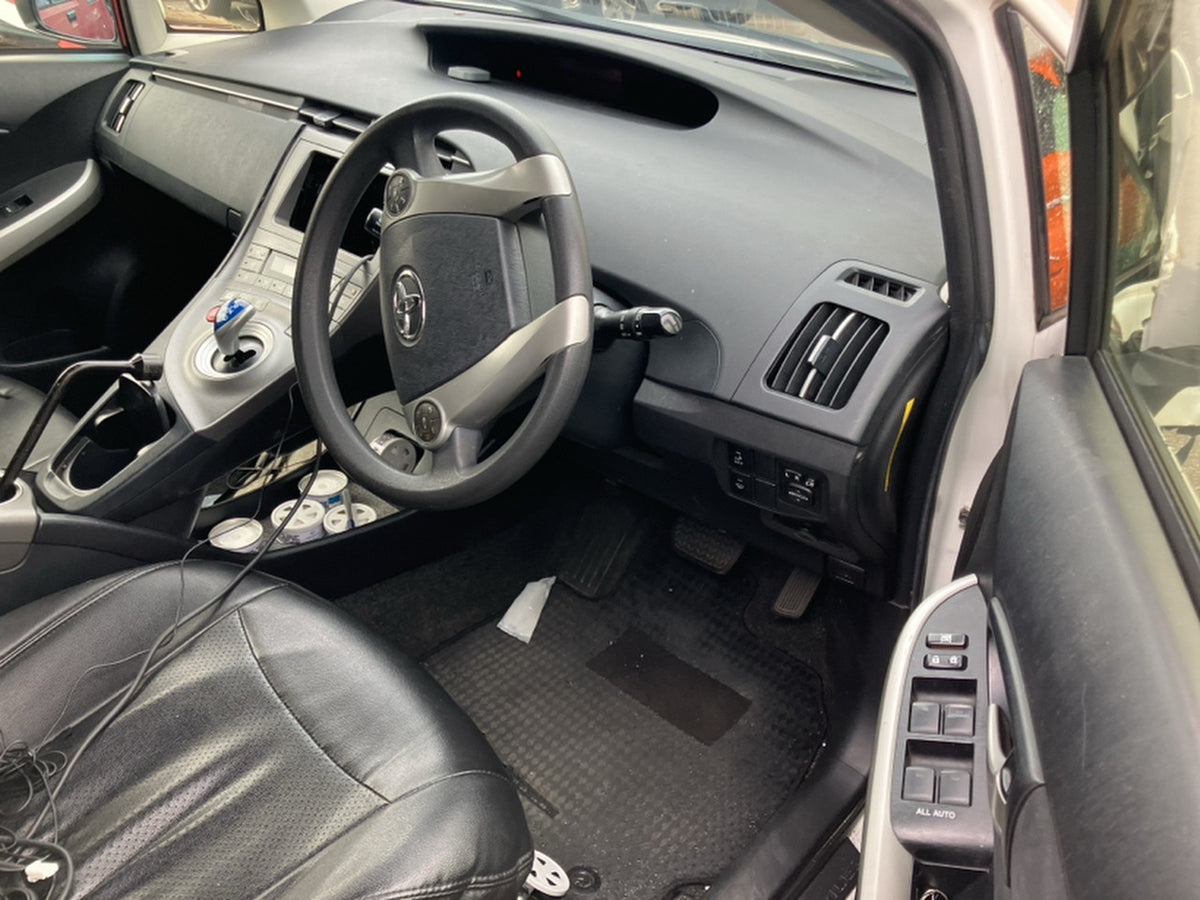 [CHOOSE PARTS] TOYOTA PRIUS ZVW30 2012 2ZR-FXE FF AT 2WD #0001000016007