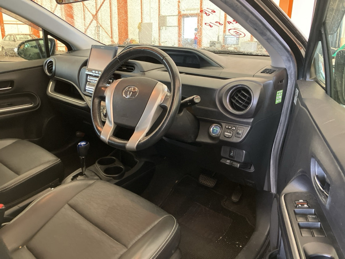 [CHOOSE PARTS] TOYOTA AQUA NHP10 2013 1NZ-FXE FF AT 2WD #0001000015084