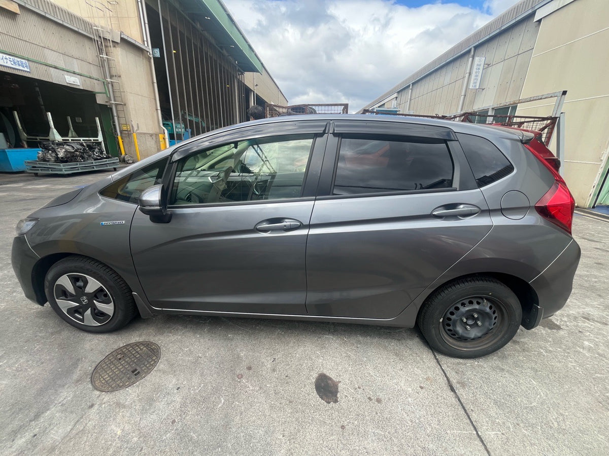 [CHOOSE PARTS] HONDA FIT HYBRID GP5 2019 LEB FF AT 2WD #0451000000538