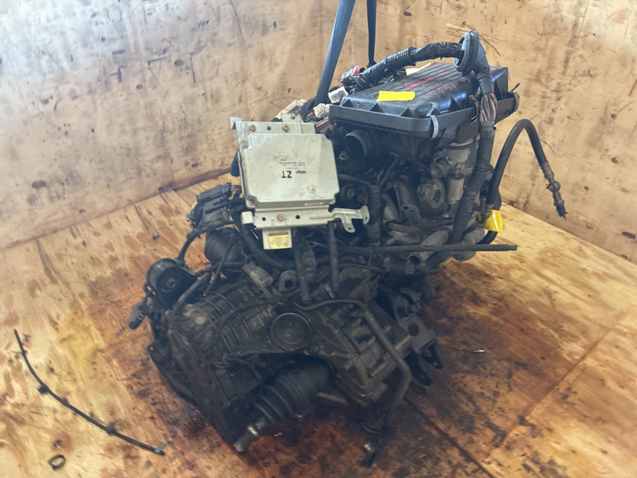 [USED ENGINE] NISSAN CUBE AZ10 2001 CGA3DE FF AT 2WD #0003267125728