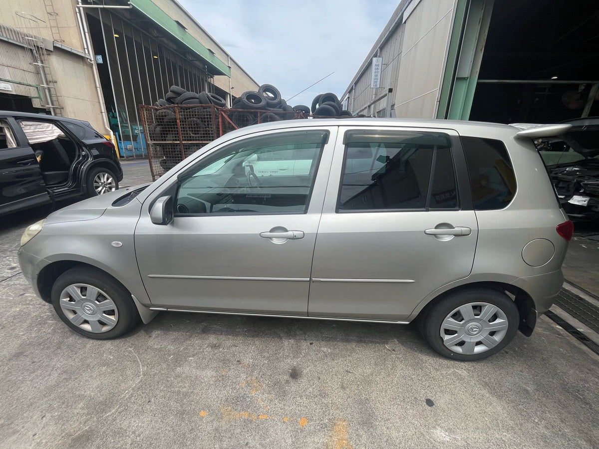 [CHOOSE PARTS] MAZDA DEMIO DY3W 2005 ZJ-VE FF AT 2WD #0451000000462