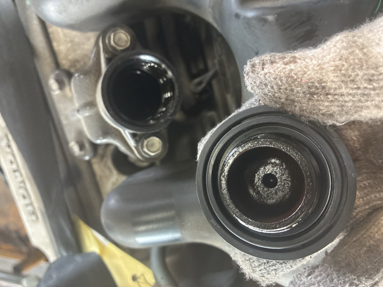 [USED ENGINE] HONDA ELYSION RR2 2011 K24A FF AT 4WD #0003267119314
