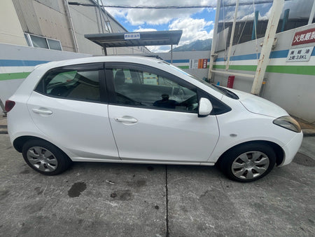 [CHOOSE PARTS] MAZDA DEMIO DE3FS 2009 ZJ-VE FF AT 2WD #0451000000539