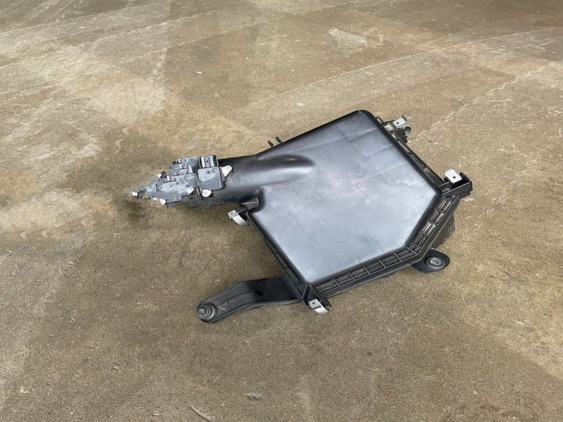 AIR CLEANER