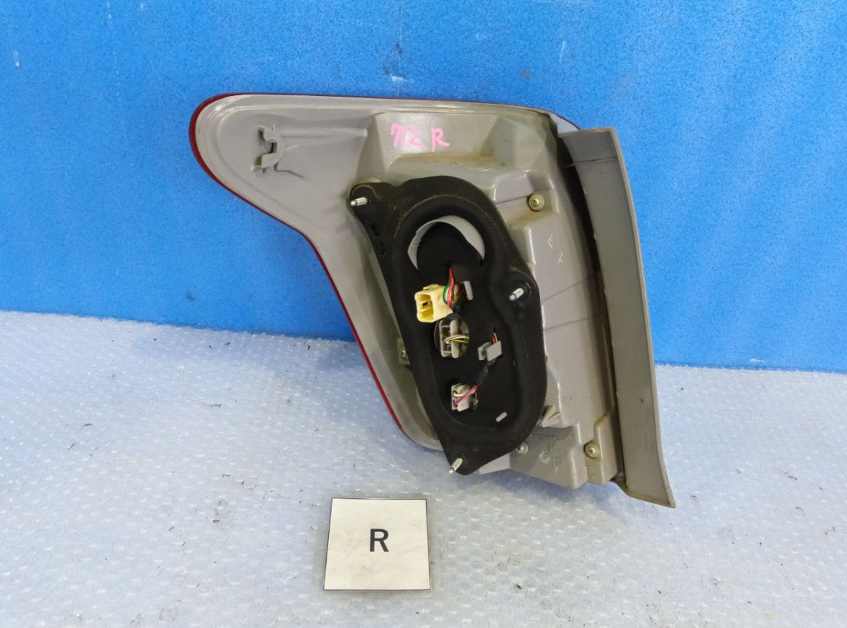 [TAIL LAMP RH] TOYOTA COROLLA FIELDER ZRE142G 2012 2ZR-FAE FF AT 2WD #0403267012864