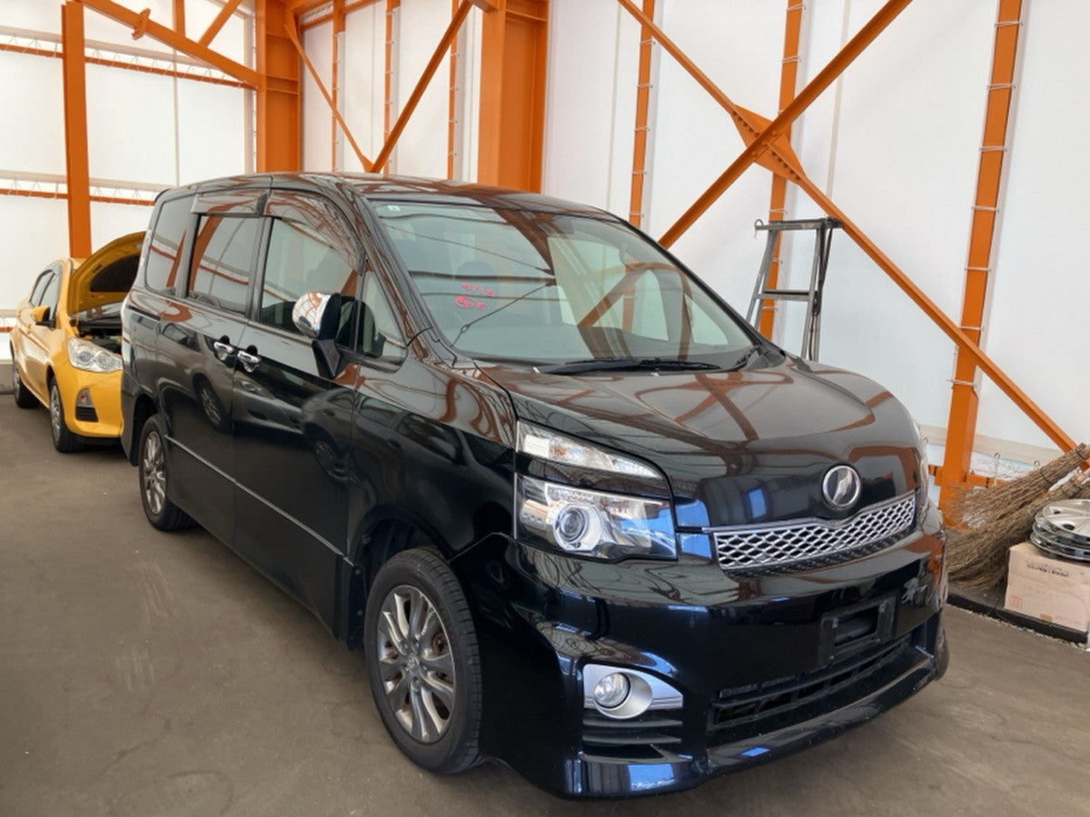 [USED ENGINE] TOYOTA VOXY ZRR75W 2011 3ZR-FAE FF AT 4WD #0003265090885