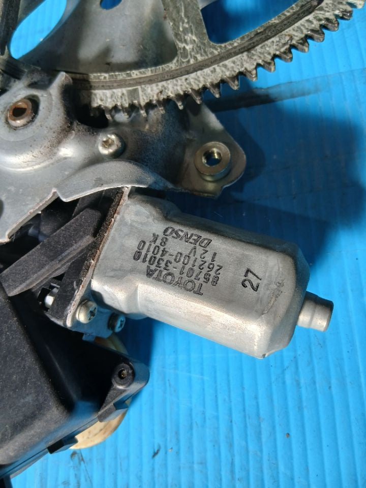 [F DOOR REGULATOR RH] TOYOTA COROLLA FIELDER NZE144G 2008 1NZ-FE FF AT 4WD #040325C004532