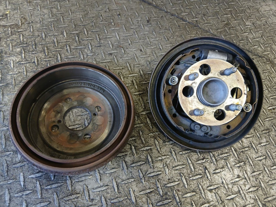 [R DRUM LH] TOYOTA VITZ KSP90 2009 1KR-FE FF AT 2WD #0403267013911