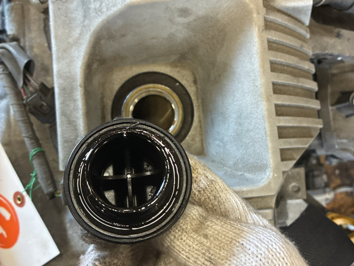 [USED ENGINE] TOYOTA PRIUS α ZVW41W 2011 2ZR-FXE FF AT 2WD #0003268138923