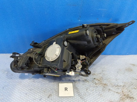 [HEADLIGHT ASSY RH] TOYOTA ISIS ZGM10W 2011 2ZR-FAE FF AT 2WD #0403265009987