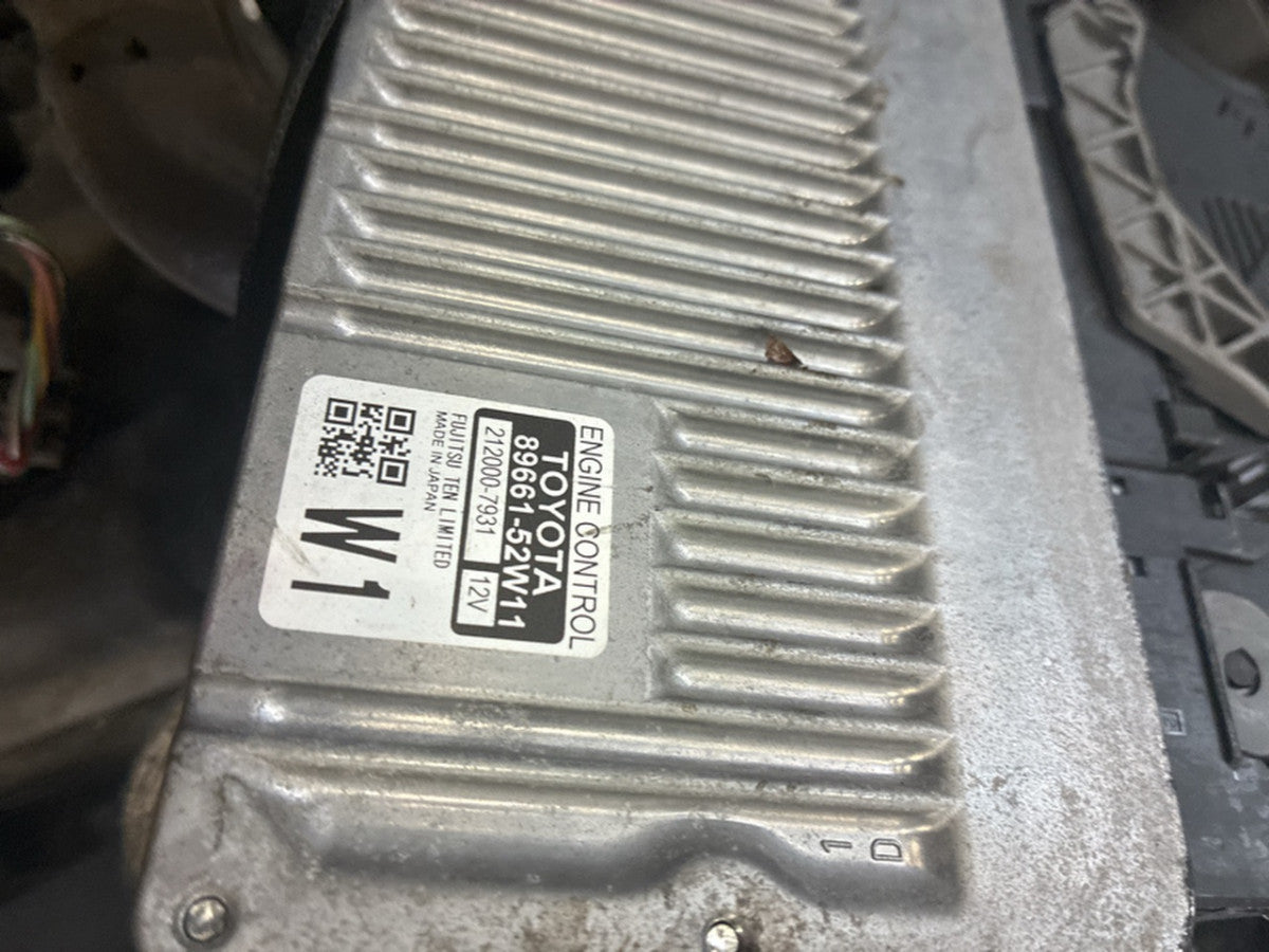 [USED ENGINE] TOYOTA SPADE NCP141 2013 1NZ-FE FF AT 2WD #0003264083368