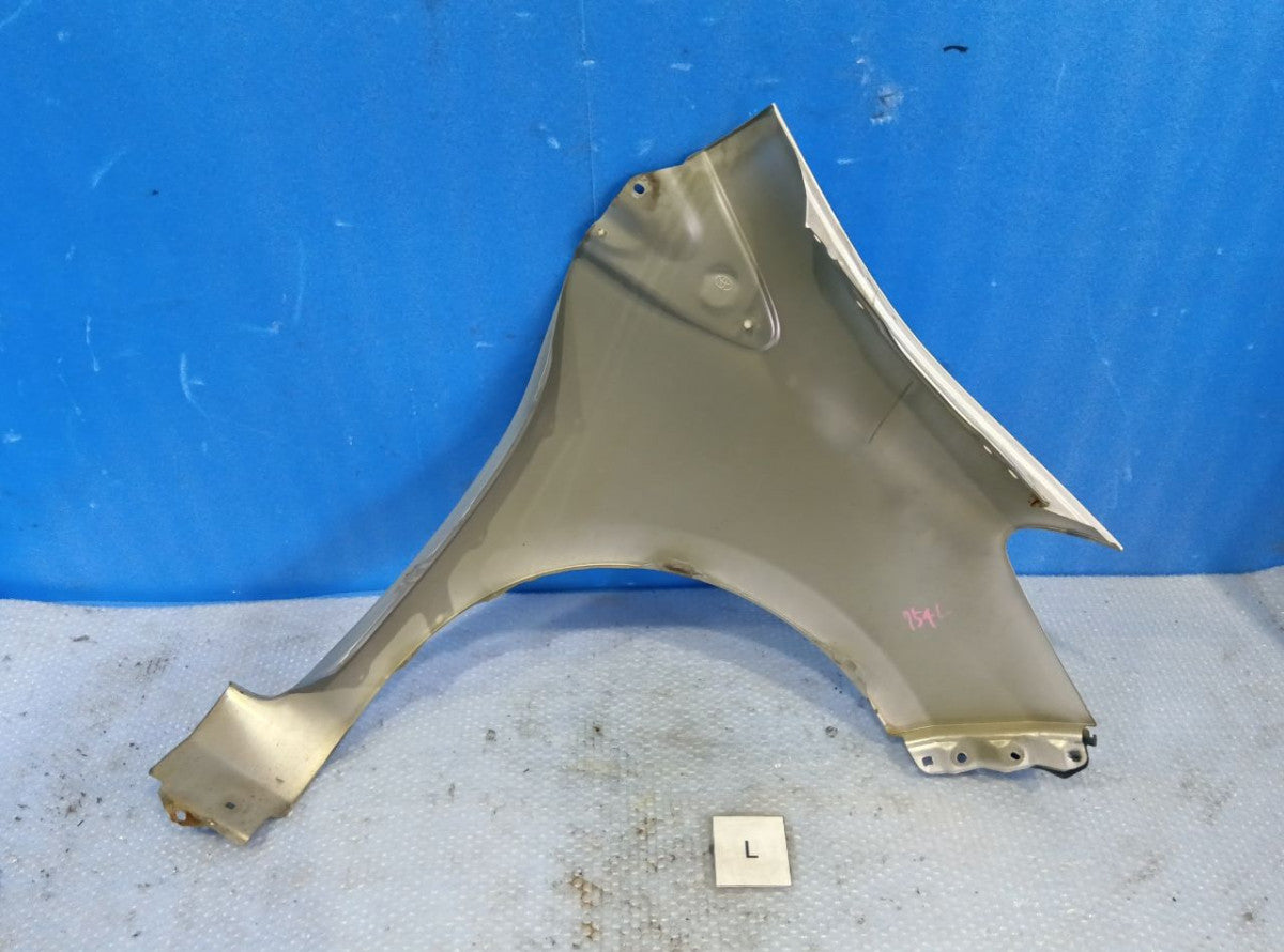 [FENDER LH] TOYOTA VITZ KSP130 2015 1KR-FE FF AT 2WD #0403267014008