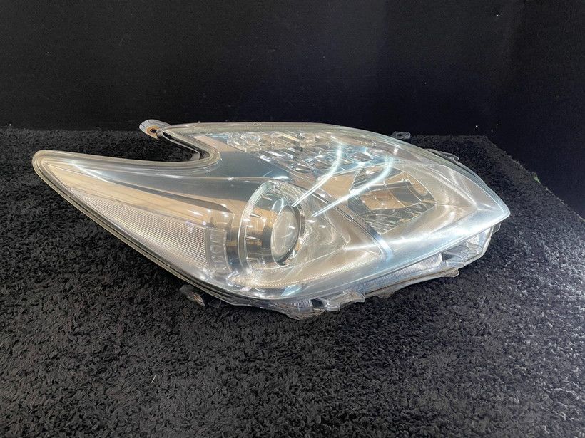 HEADLIGHT ASSY RH