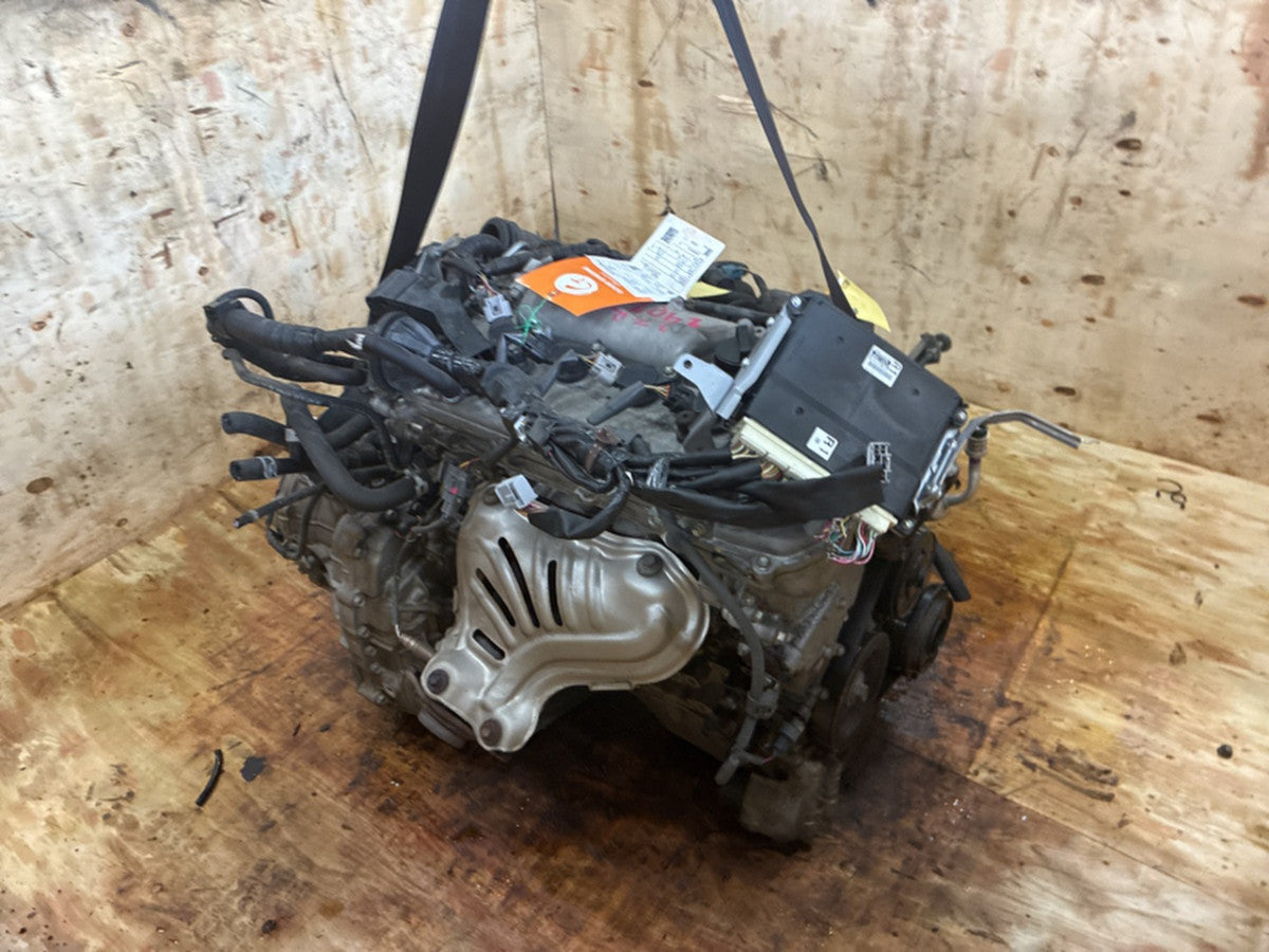 [USED ENGINE] TOYOTA ISIS ZGM10W 2010 2ZR-FAE FF AT 2WD #0003268139070