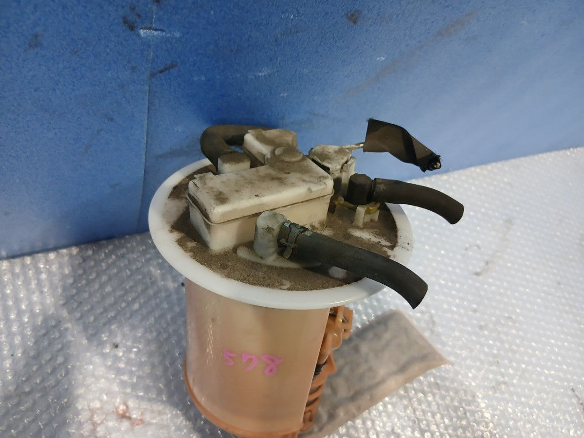 [FUEL PUMP] TOYOTA VITZ KSP130 2013 1KR-FE FF AT 2WD #0403266011088