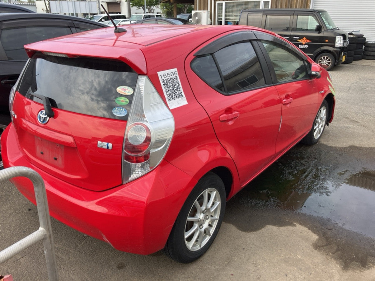 [USED ENGINE] TOYOTA AQUA NHP10 2014 1NZ-FXE FF AT 2WD #0003268138911