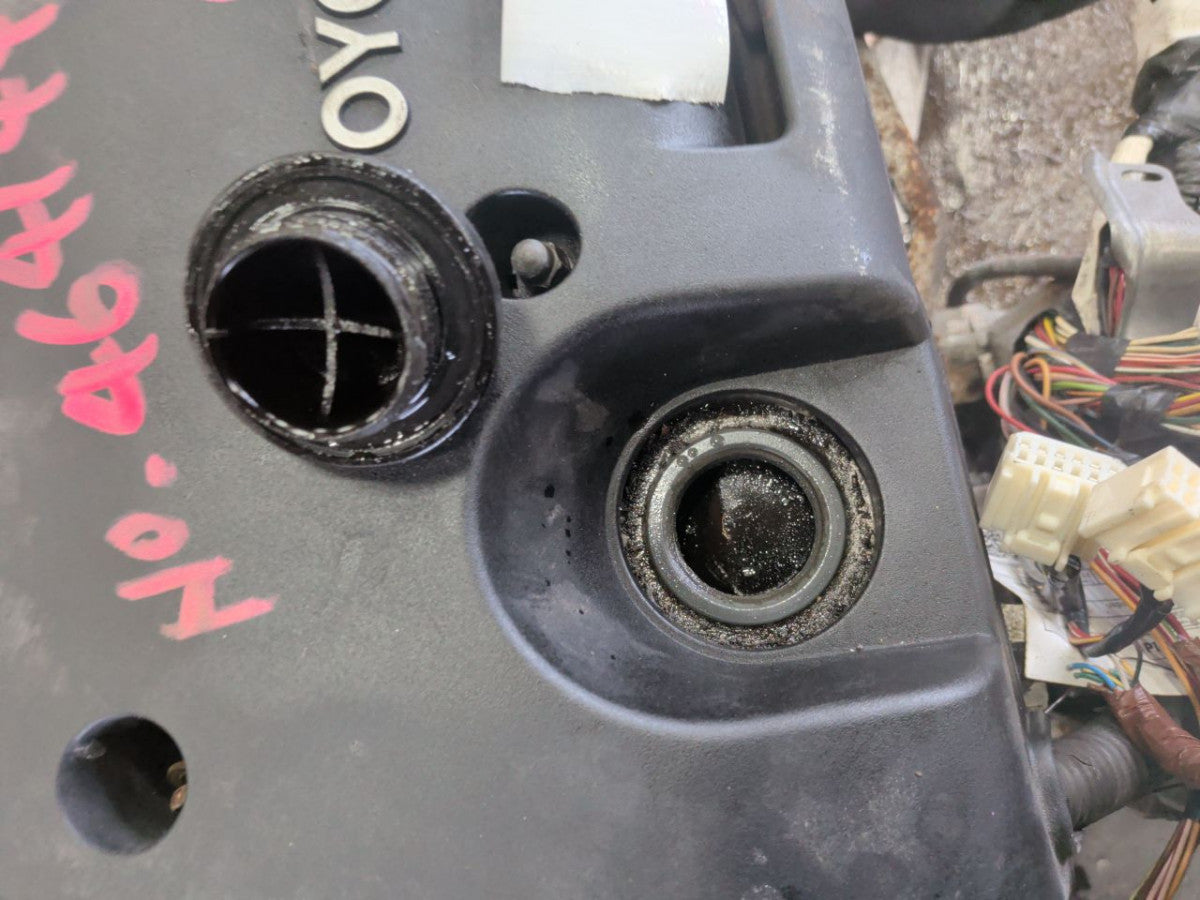 [USED ENGINE] TOYOTA AVENSIS Sedan AZT250 2004 1AZ-FSE FF AT 2WD #0003266101411