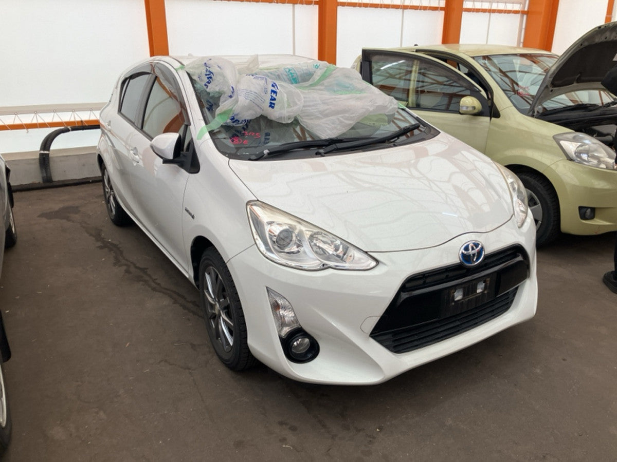 [F DOOR ASSY RH] TOYOTA AQUA NHP10 2016 1NZ-FXE FF AT 2WD #0003263059351