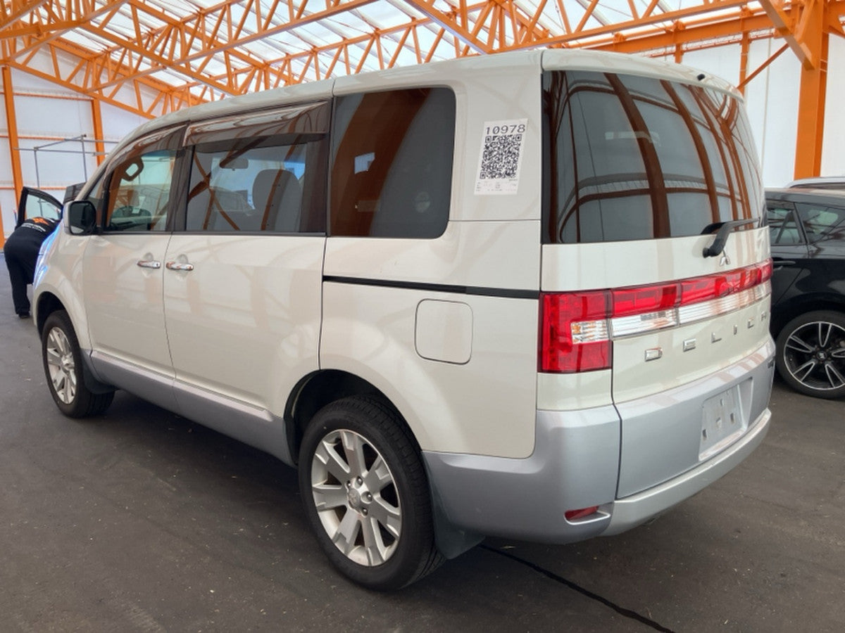 [REAR GATE] MITSUBISHI DELICA_D:5 CV5W 2012 4B12 FF AT 4WD #0003258948450
