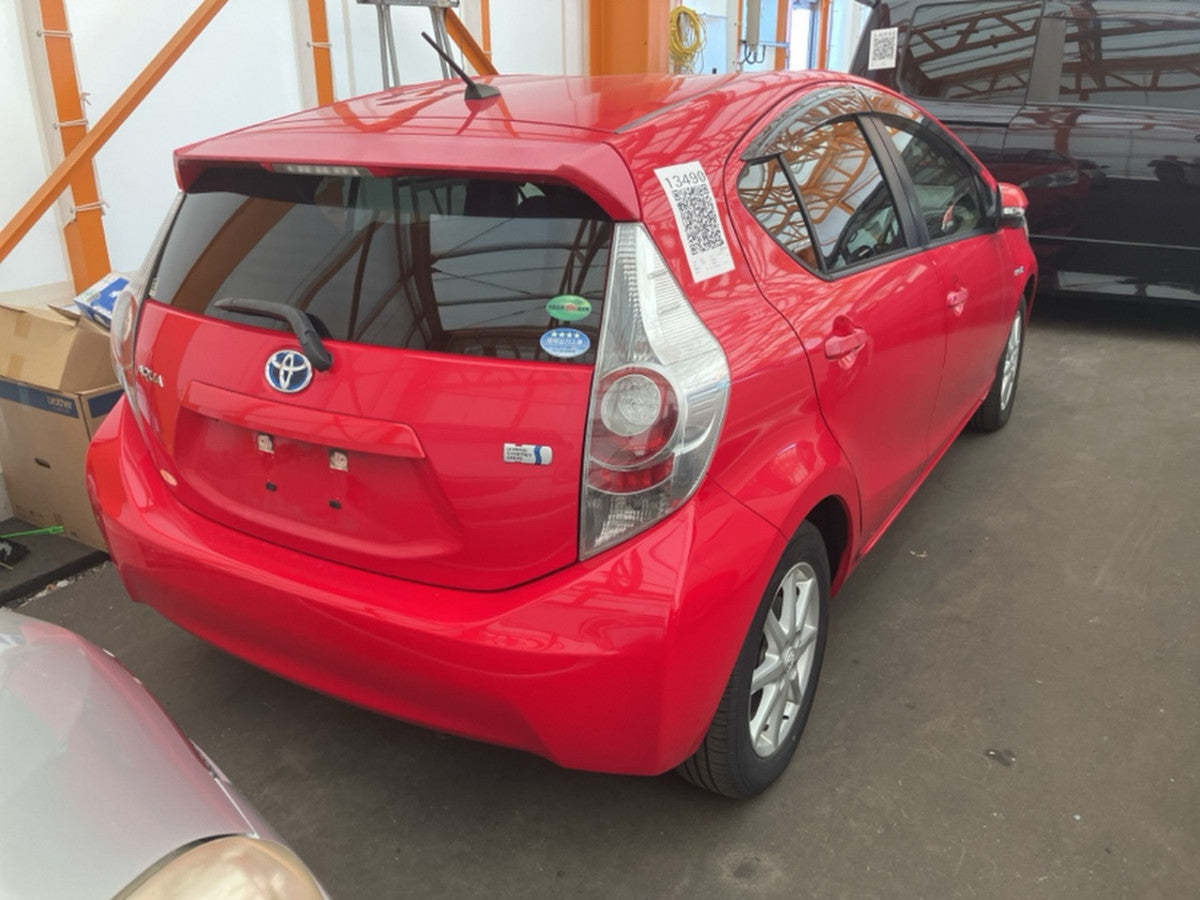 [USED ENGINE] TOYOTA AQUA NHP10 2013 1NZ-FXE FF AT 2WD #0003266099128