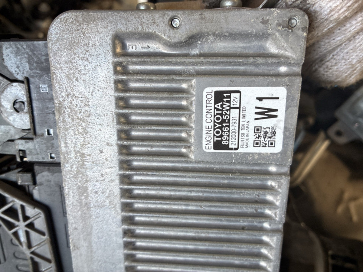 [USED ENGINE] TOYOTA SPADE NCP141 2014 1NZ-FE FF AT 2WD #0003264070876