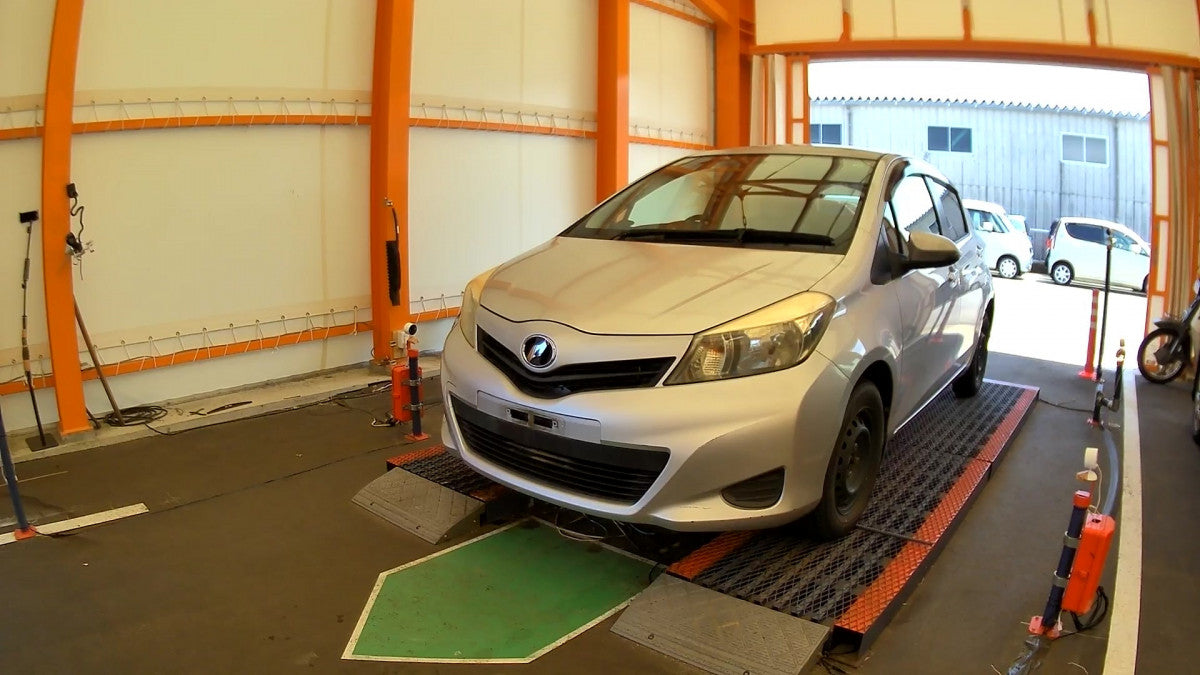 [CHOOSE PARTS] TOYOTA VITZ NSP130 2011 1NR-FE FF AT 2WD #0001000016068