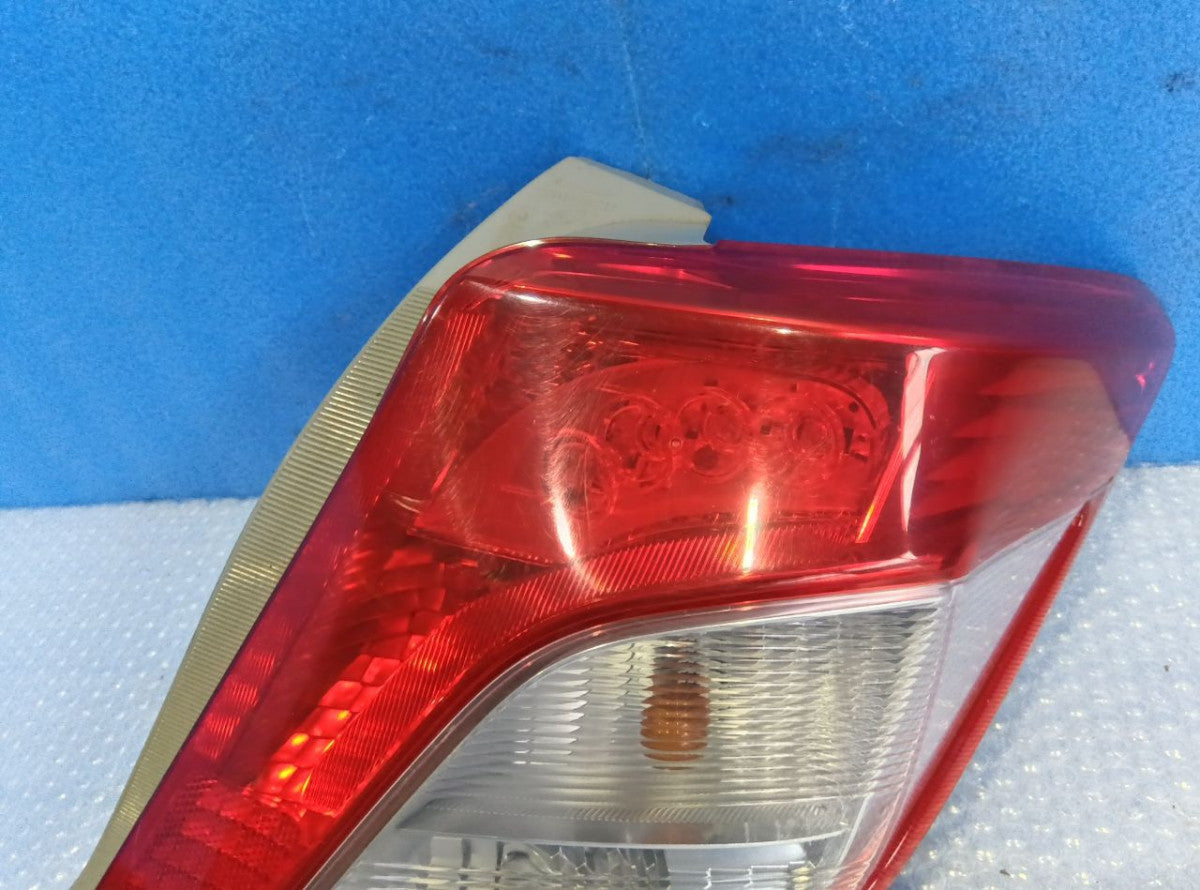 [TAIL LAMP RH] TOYOTA VITZ KSP130 2012 1KR-FE FF AT 2WD #0403267012211