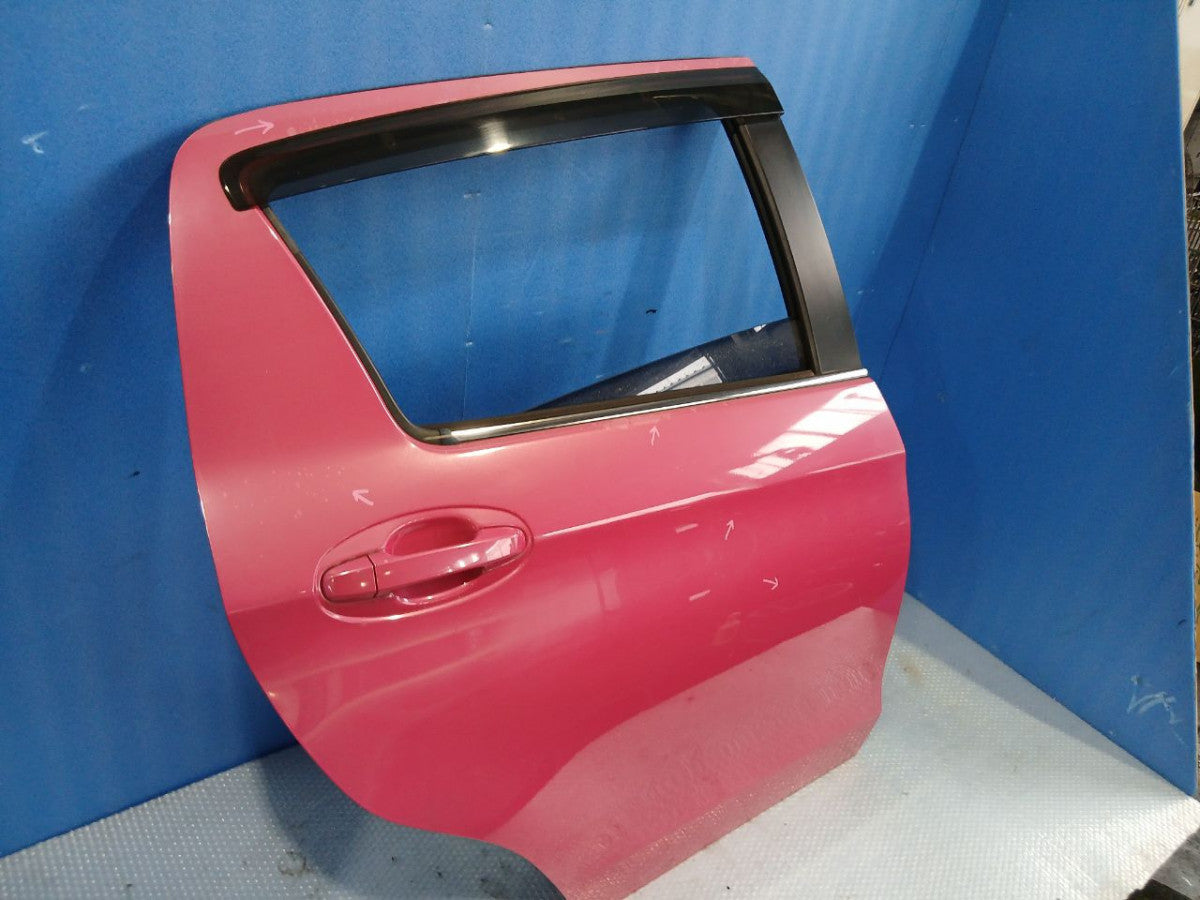 [R DOOR ASSY RH] TOYOTA VITZ KSP130 2012 1KR-FE FF AT 2WD #0403265010360