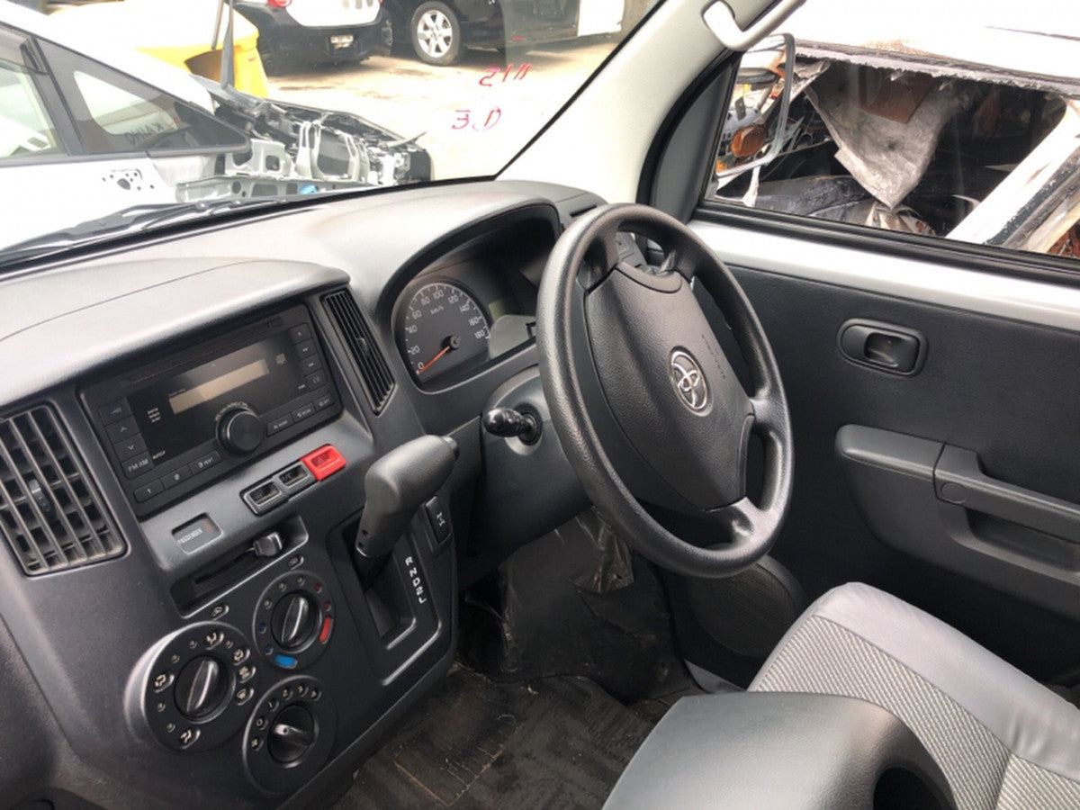[R BUMPER ASSY] TOYOTA TOWNACE VAN S412M 2012 3SZ-VE FR AT 4WD #000324B774656