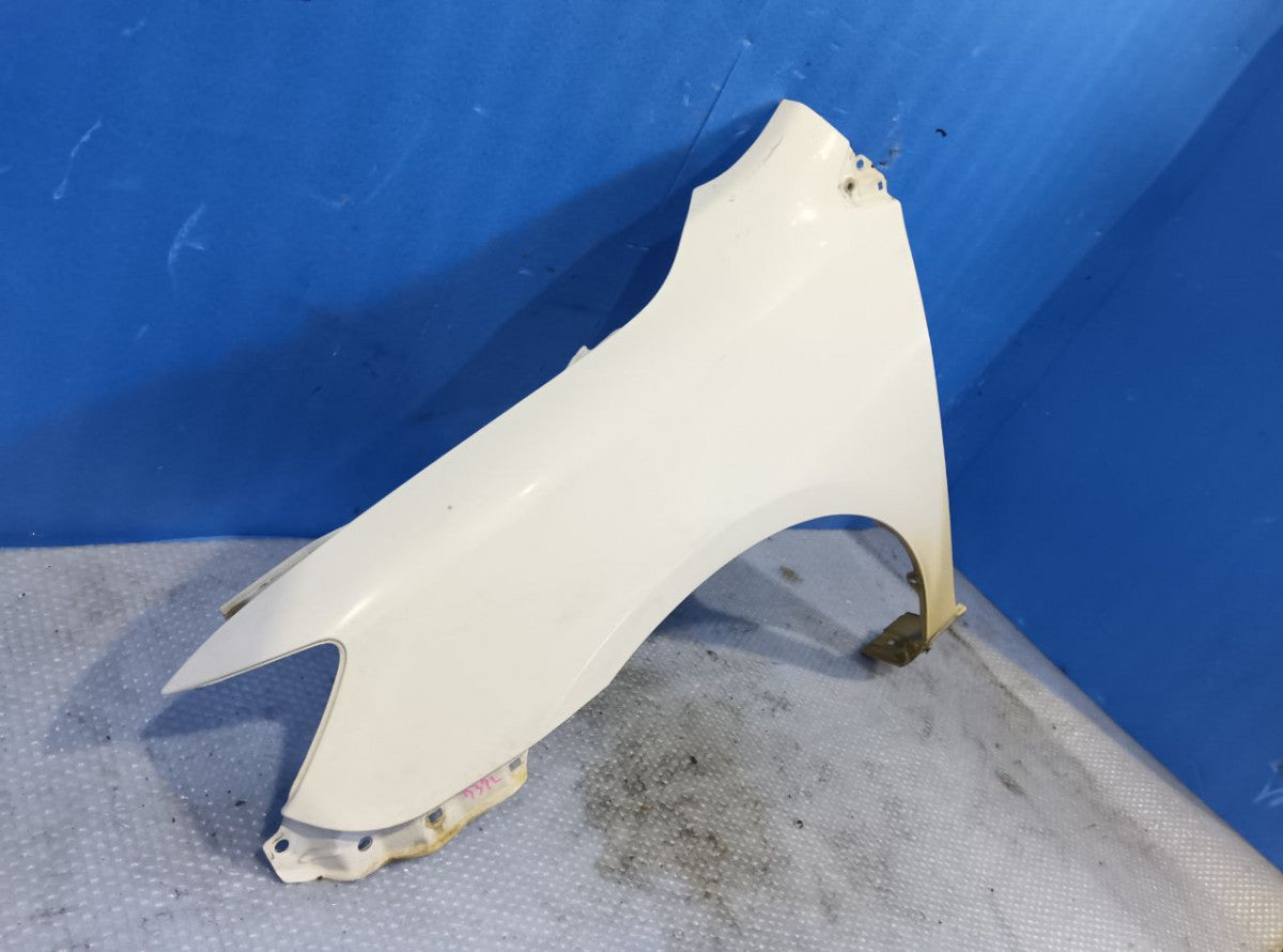 [FENDER LH] TOYOTA COROLLA FIELDER NZE144G 2006 1NZ-FE FF AT 4WD #0403268014948