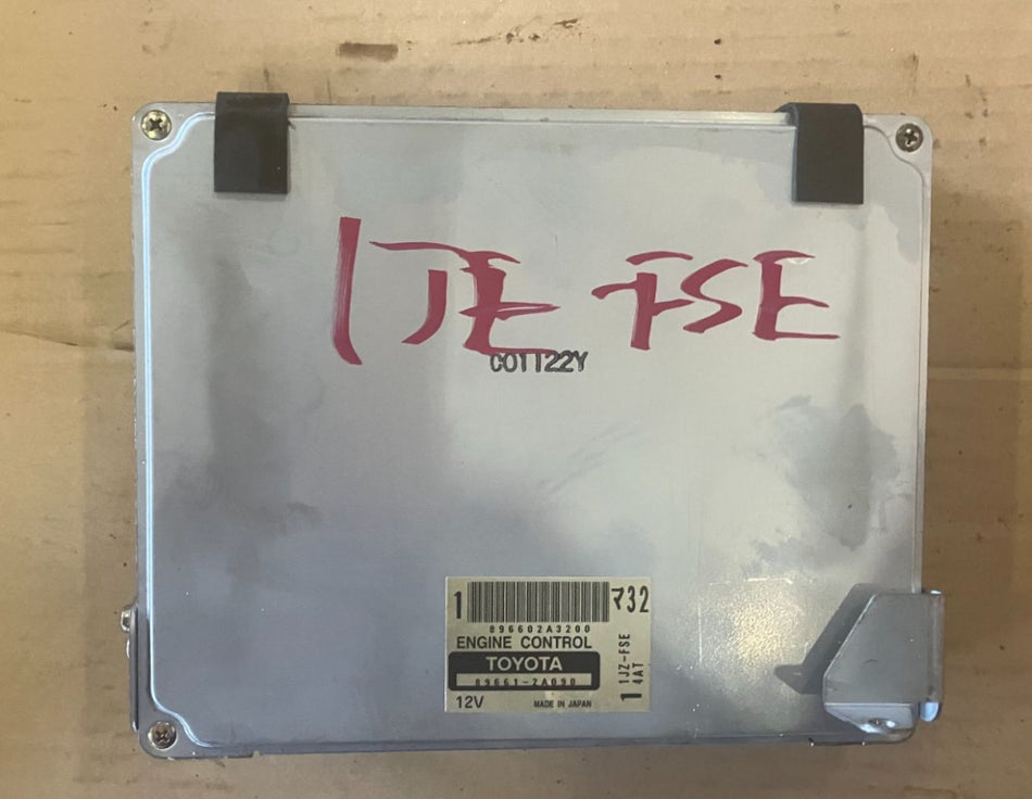 [ENGINE COMPUTER] TOYOTA PROGRES JCG10  1JZ-FSE FR AT 2WD #0003265091885