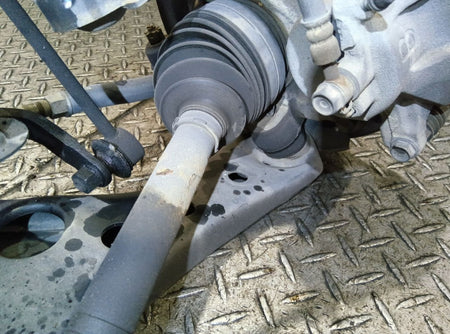 [F AXLE ASSY] TOYOTA ISIS ANM10W 2009 1AZ-FSE FF AT 2WD #0403268015117