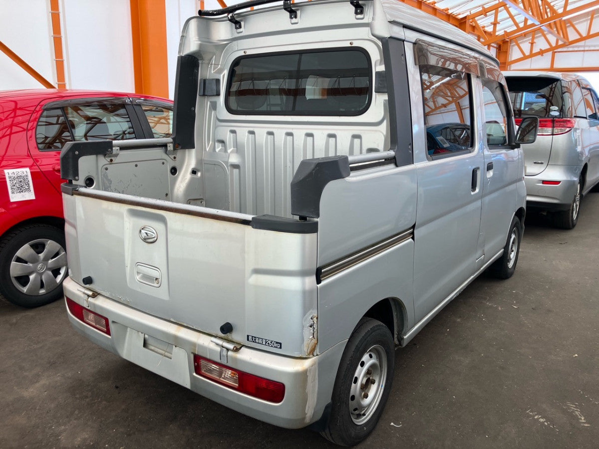 [CHOOSE PARTS] DAIHATSU HIJET CARGO S330V  EF-VE FR AT 4WD #0001000014226