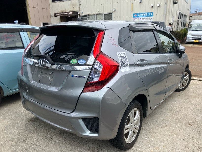 [CHOOSE PARTS] HONDA FIT HYBRID GP5 2014 LEB FF AT 2WD #00020026A3288
