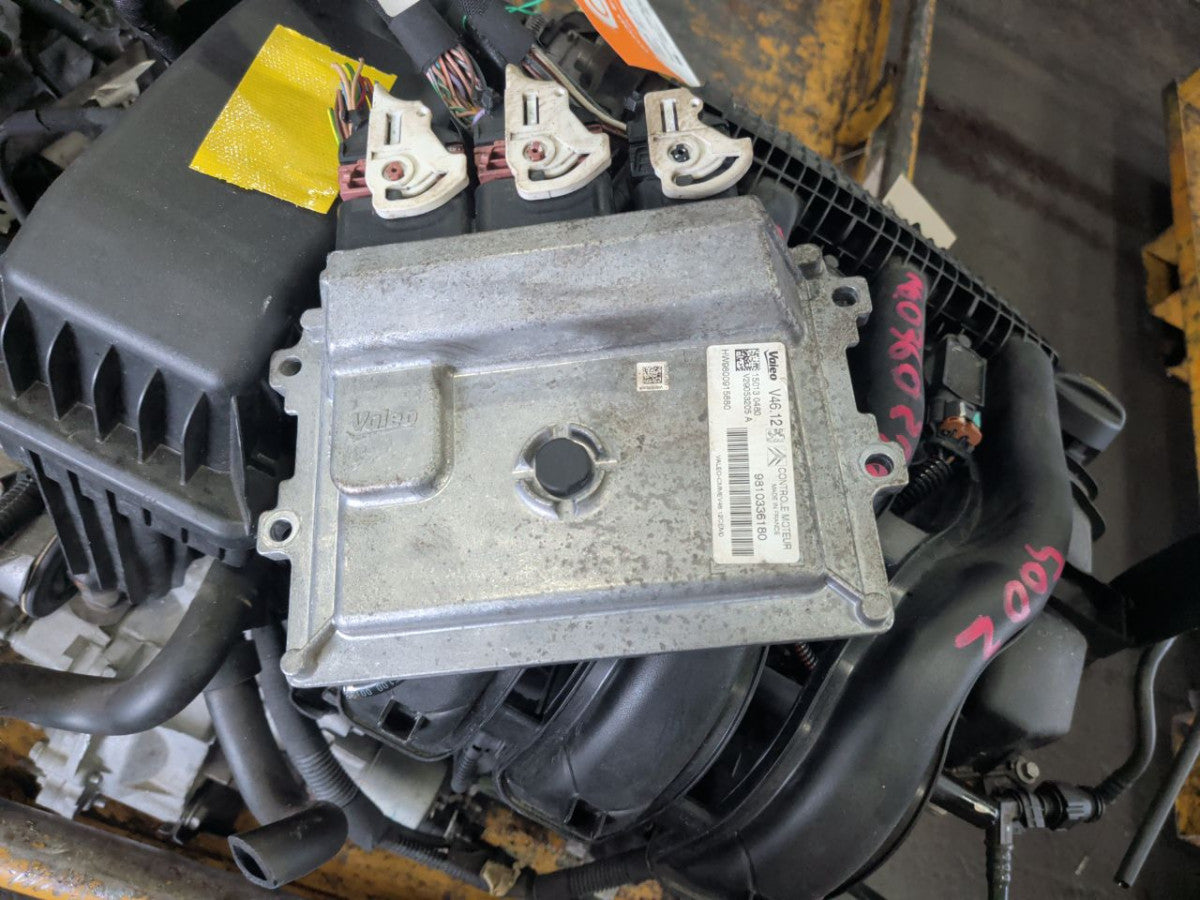 [USED ENGINE] PEUGEOT 208 A9CHM01 2015 EB2 FF AT 2WD #0003265097074