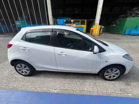 [CHOOSE PARTS] MAZDA DEMIO DE3FS 2009 ZJ-VE FF AT 2WD #0451000000559