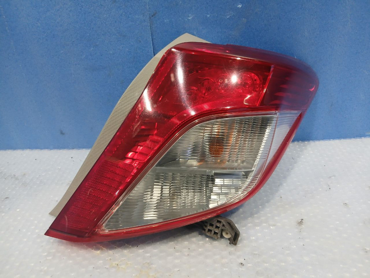 [TAIL LAMP RH] TOYOTA VITZ KSP130 2013 1KR-FE FF AT 2WD #0403267013225