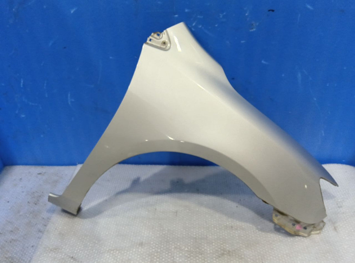 [FENDER RH] TOYOTA COROLLA FIELDER NZE141G 2007 1NZ-FE FF AT 2WD #0403269015839