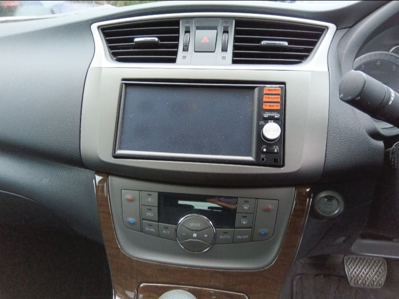 [FENDER LH] NISSAN SYLPHY TB17 2013 MRA8DE FF AT 2WD #0403264007630